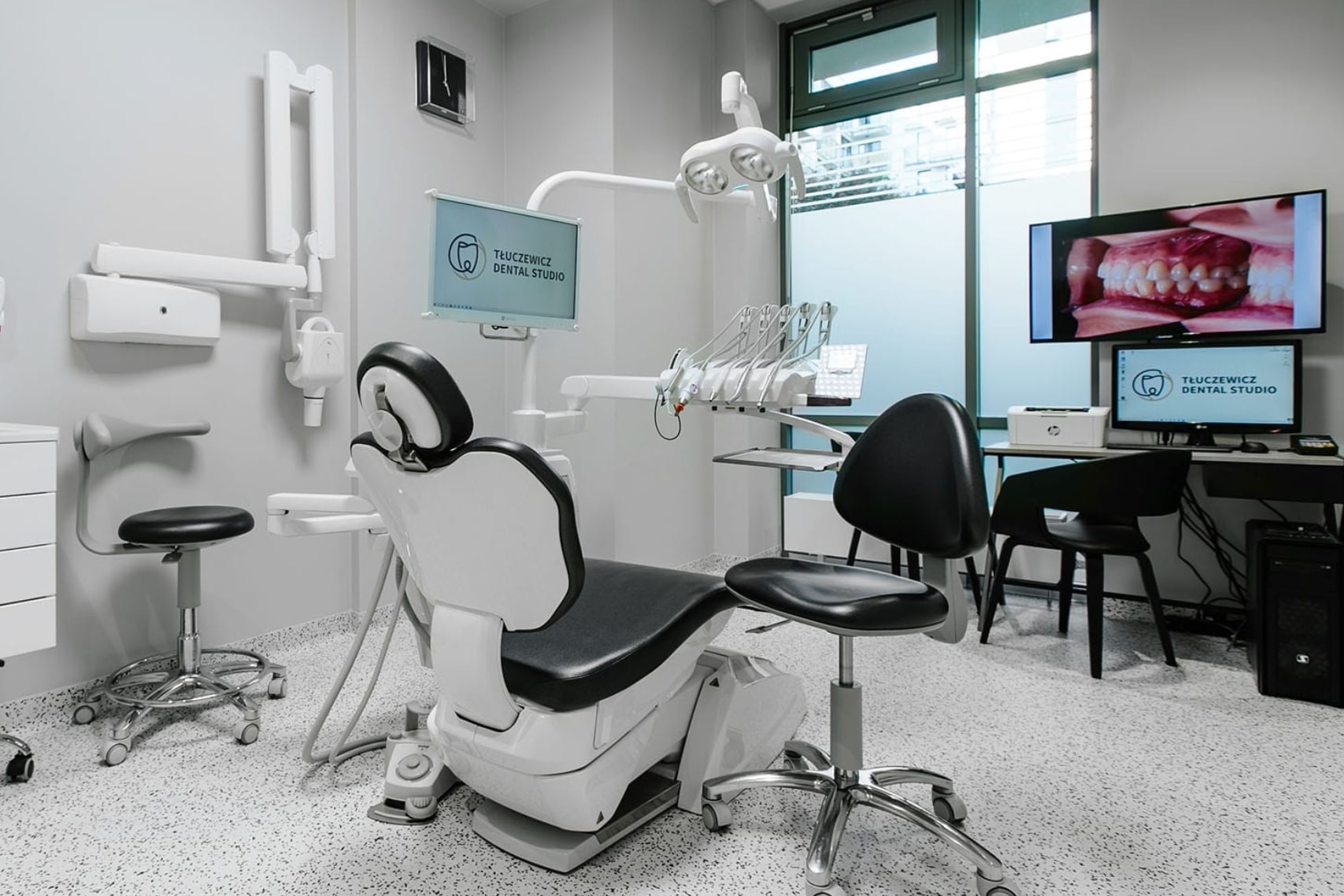 stomatologia zachowawcza warszawa wola